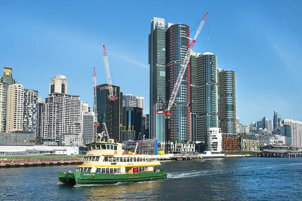 澳大利亚 2018年3月17日 Cbd 城市景观与 Barangaroo 办公室和住宅大楼 悉尼国际大厦和汇丰办公楼 — 图库照片