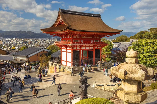 京都2019年11月12日京都 東山区の仏教寺院群 清水寺 Unesco世界遺産 — ストック写真