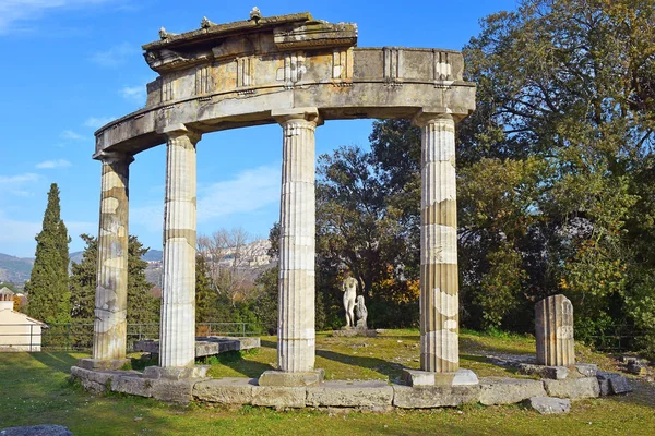 Γραφικά Αρχαία Ερείπια Κυκλικού Ναού Ναός Της Αφροδίτης Στη Villa — Φωτογραφία Αρχείου