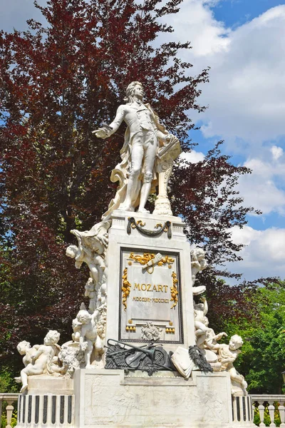 Viena Áustria Maio 2019 Monumento Memória Wolfang Amadeus Mozart Burggarten — Fotografia de Stock