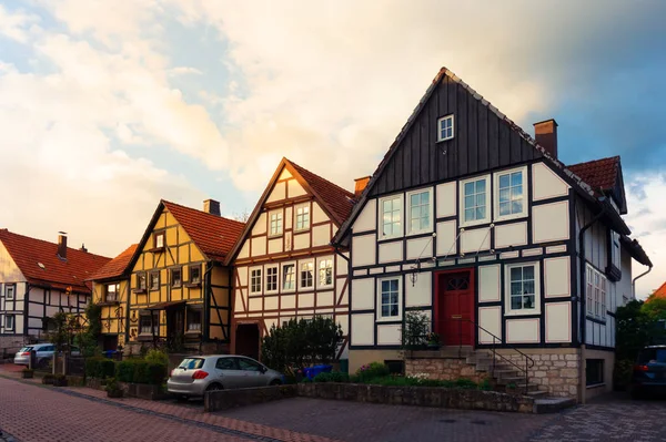 Schöne farbige Straße im alten europäischen Stil — Stockfoto