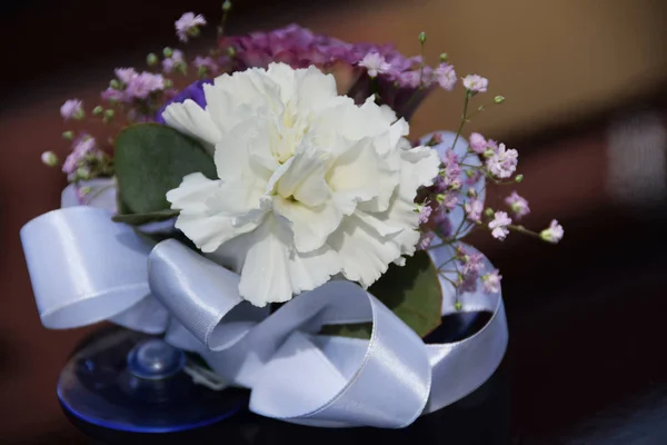 Décoration de voiture pour mariage — Photo