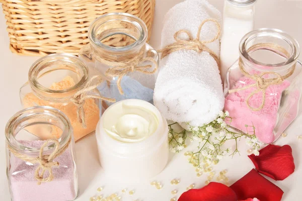 Turuncu lavanta çiçek banyo tuzu