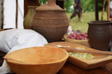 Kil tencere ve Ortaçağ tencere