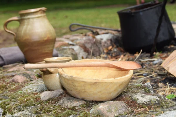 Pots en argile et pots médiévaux — Photo