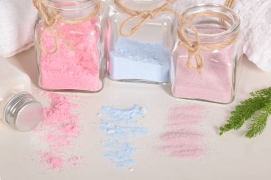 Üç tuzları, gevşeme banyo için