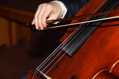 Keman Viyola ve çello için Senfoni Orkestrası