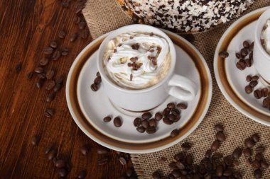 kahve krema ve çikolata ve kahve krem ca ile