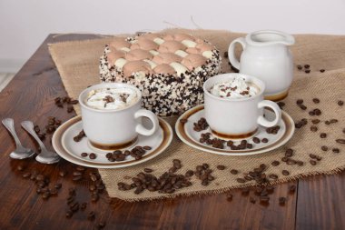 Kahve köpüğü ve çikolata ve kakao