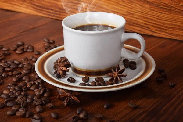 Süßer schwarzer Kaffee zum Erwachsenenfrühstück — Stockfoto