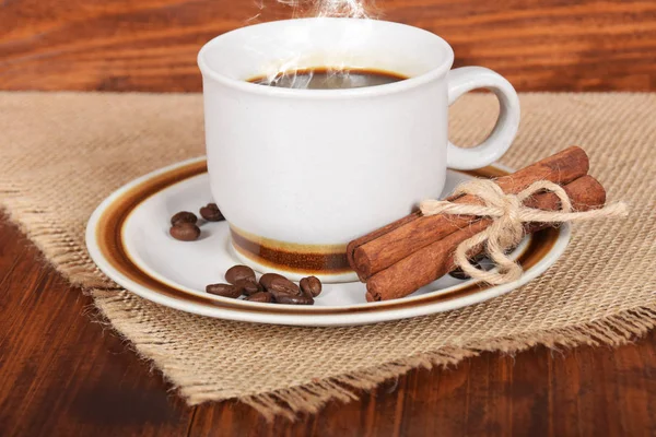 sıcak siyah kahve vanilya ile seramik Kupası