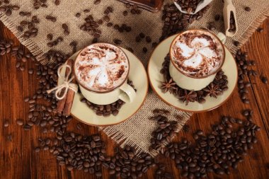 kahve süt köpüğü ve metin için boş alan ile çikolata