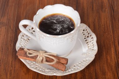 vanilya ile retro bir fincan sıcak kahve