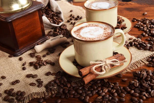 Sütlü ve çikolatalı kahve.