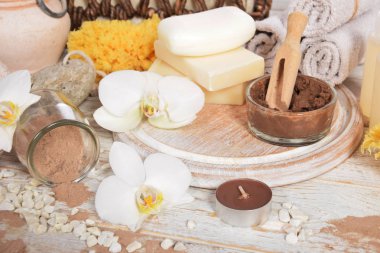 metin için yer ile vücut ve yüz limonlu çikolata çamur