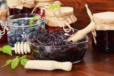 Mavi Ev yapımı reçel şeker ve bal kış col için iyi