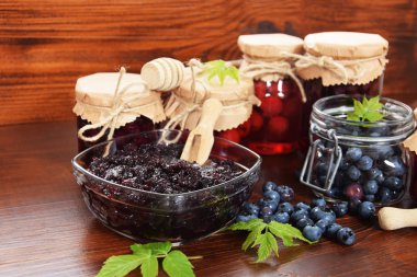 Mavi Ev yapımı reçel şeker ve bal kış col için iyi