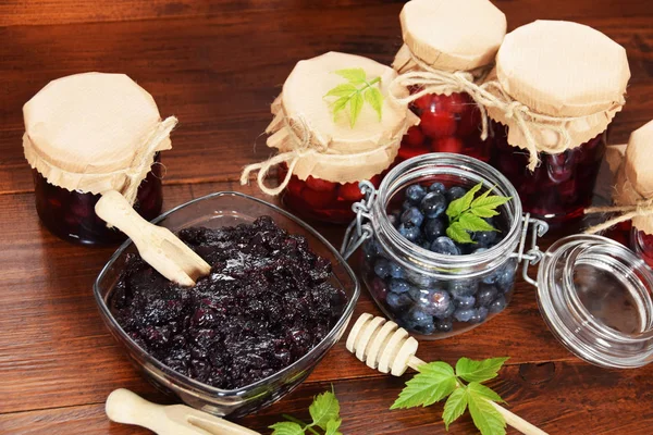 Mavi Ev yapımı reçel şeker ve bal kış col için iyi