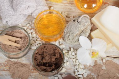 vücut ve yüz doğal sabun ve avo çikolata çamur toz