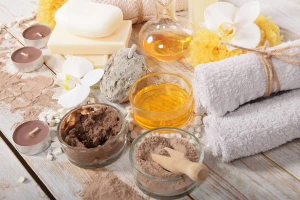 vücut ve yüz doğal sabun ve avo çikolata çamur toz