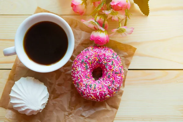 Zefir Donut Coffee Cup Crumpled Paper Top View — Stock Photo, Image