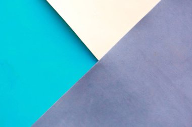 Mavi, beyaz ve gri geometrik kağıt arkaplan