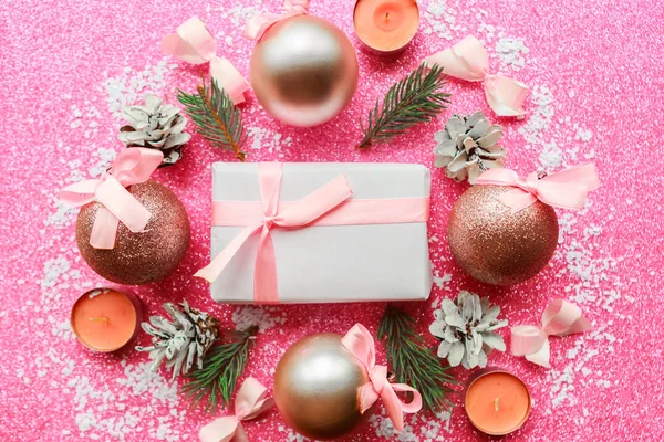 Christmas Balls Pink Glitter Background Flat Lay Top View Copy — Stock Photo, Image