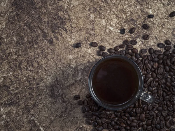 Glass Mug Fresh Black Natural Coffee Bag Coffee Grains Sprinkled — Stock Photo, Image