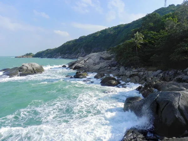 Beautiful Coast Azure Water Cliffs Green Jungle Koh Phangan Thailand — Stock Photo, Image