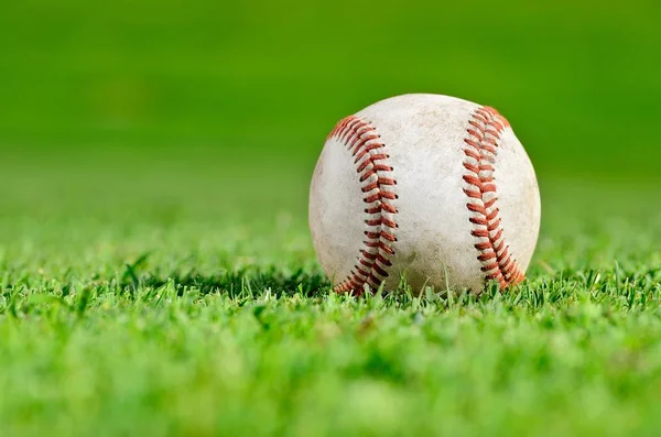 Es ist Baseball-Zeit — Stockfoto