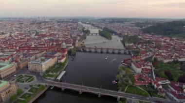 Vltava Nehri Prag, havadan görünümü