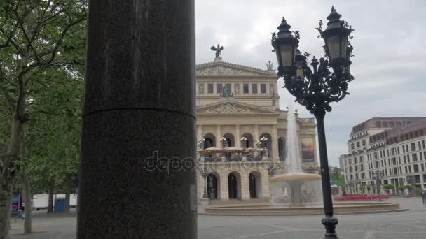 Alte Oper em Frankfurt, Alemania — Vídeo de Stock