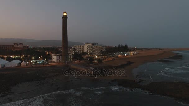 Maják Maspalomas na Gran Canarii, letecký pohled — Stock video