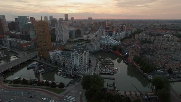 Rotterdam a légi felvétel a naplemente — Stock videók