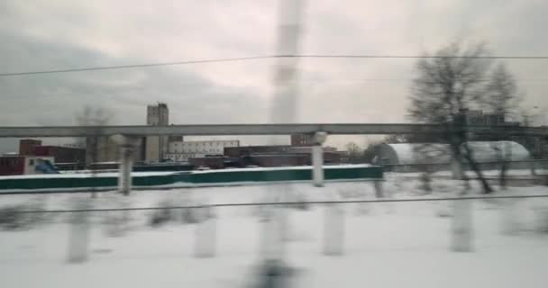 Vista desde el tren que sale de Moscú — Vídeos de Stock