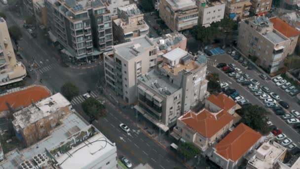 Street view with car traffic in Tel Aviv, Israel — Stock Video