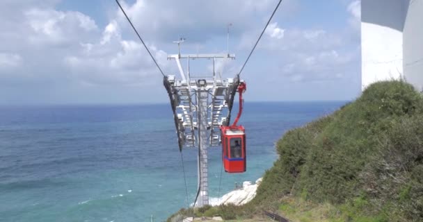 Bergbanan åktur i Rosh Hanikra — Stockvideo