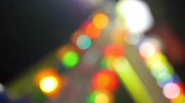 Vervagen of defocus kermis of pretpark — Stockvideo © koko-tewan ... Vervagen of defocus kermis of pretpark — Stockvideo © koko-tewan ...
