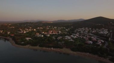 Yunanistan, hava deniz kıyısında Trikorfo plajda evler