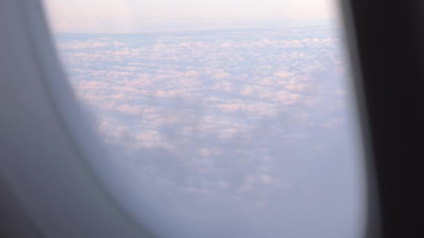 Mattina cloudscape, vista dall'illuminatore — Video Stock