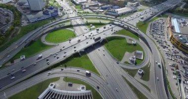 Moskova şehir manzarası ve yoğun kavşaklar, hava manzarası