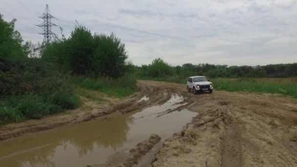 Karada Rus off-road aracı — Stok video