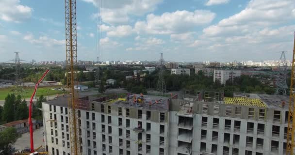 Moskova, Rusya 'da inşaat halindeki apartman blokları — Stok video