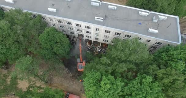 Demolición de la casa de apartamentos, Rusia — Vídeos de Stock