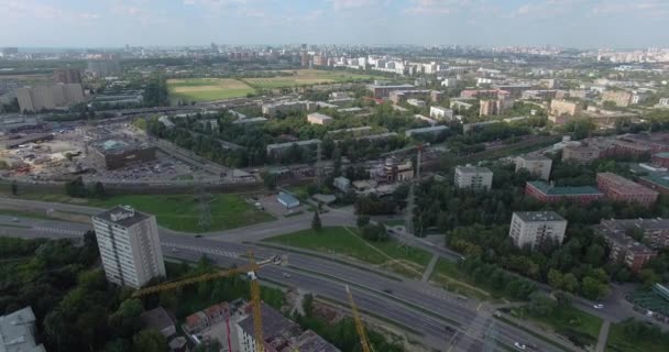 Летняя воздушная городская сцена. Москва, Россия — стоковое видео