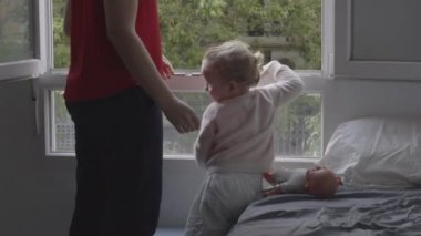 Ben böyle dans ederim anne.