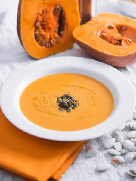 Zupa z dyni z jesieni — Zdjęcie stockowe