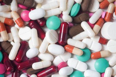 çok renkli ilaç
