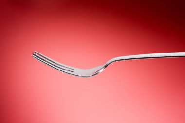 Kırmızı arka plan, yatay çatal