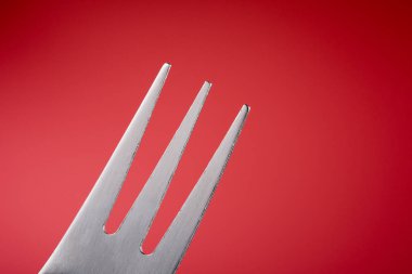 Kırmızı arka plan, yatay çatal